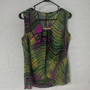(NWT) Sleeveless Top - Large
